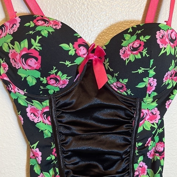 Set of Corsets Garter Belt Lingerie - Picture 3 of 12